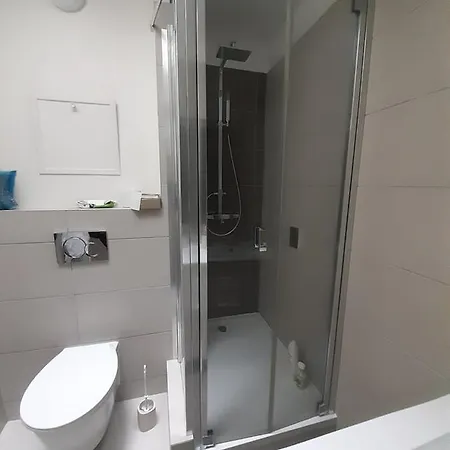 Le Studio Versaillais 아파트 베흑사이으